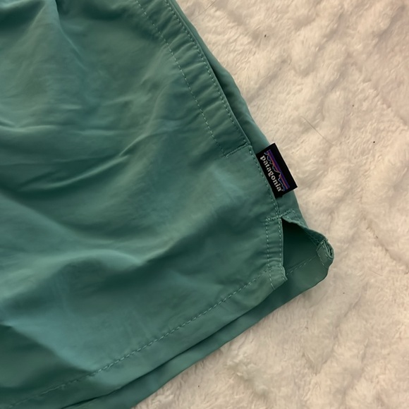 Patagonia Barely Baggies Shorts Subtidal Blue - Picture 4 of 4